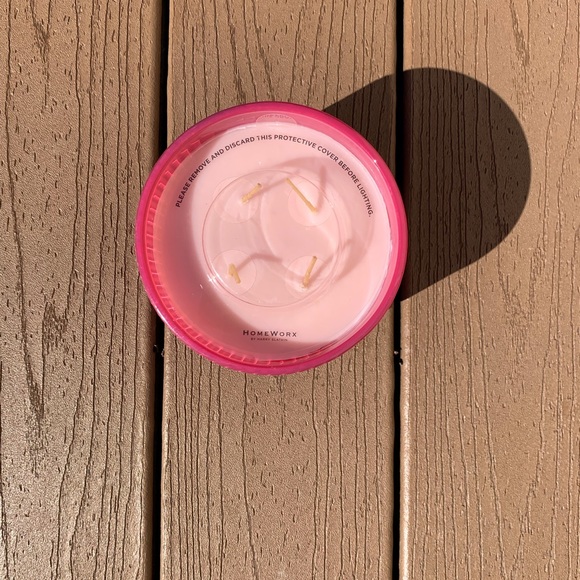 🆕 “RASPBERRY SHORTBREAD” HOMEWORX HARRY SLATKIN 4 WICK 18oz CANDLE NWT!! - Picture 2 of 4